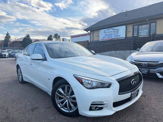 2017 Infiniti Q50 3.0t Premium AWD photo