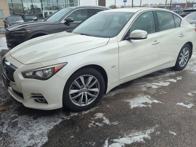 2017 Infiniti Q50 3.0t Premium AWD photo