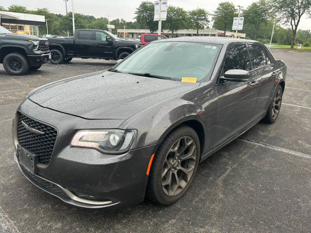 2016 Chrysler 300 300S Alloy Edition RWD photo