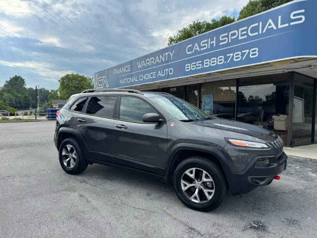 2017 Jeep Cherokee Trailhawk 4WD photo