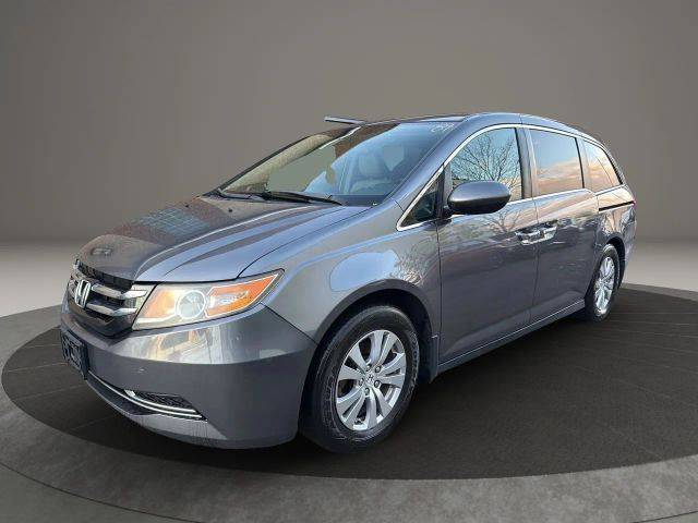 2016 Honda Odyssey SE FWD photo