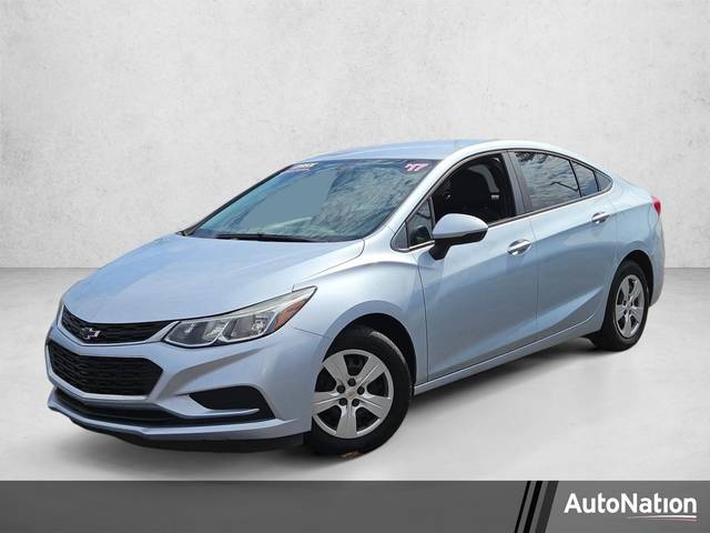 2017 Chevrolet Cruze LS FWD photo