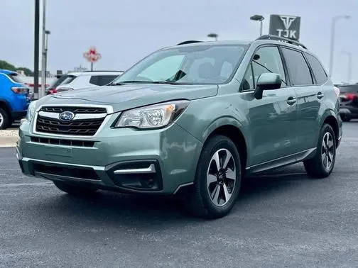 2017 Subaru Forester Premium AWD photo