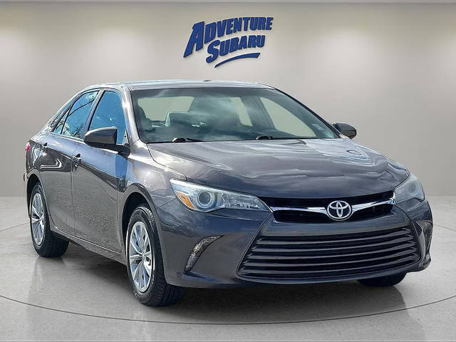 2017 Toyota Camry LE FWD photo