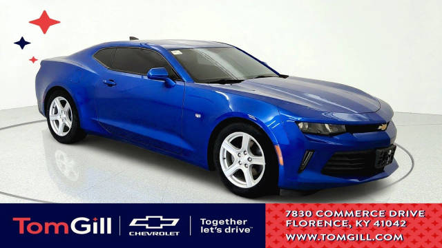 2017 Chevrolet Camaro 1LT RWD photo