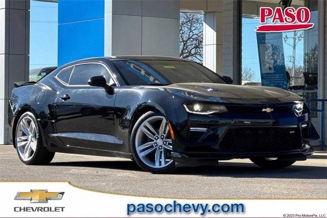 2017 Chevrolet Camaro 2SS RWD photo