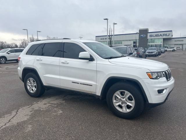 2017 Jeep Grand Cherokee Laredo RWD photo