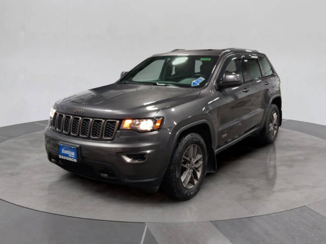 2017 Jeep Grand Cherokee 75th Anniversary Edition 4WD photo