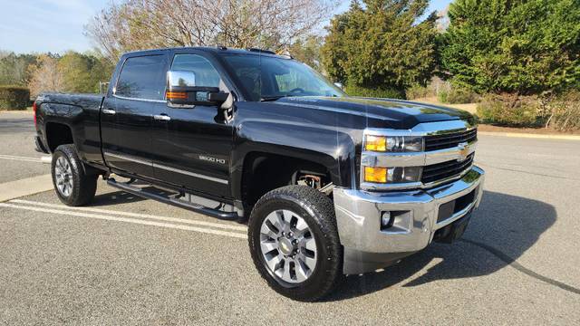 2016 Chevrolet Silverado 2500HD LTZ 4WD photo