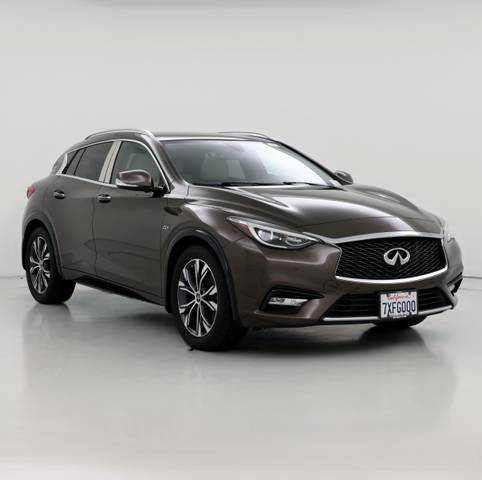 2017 Infiniti QX30 Premium FWD photo
