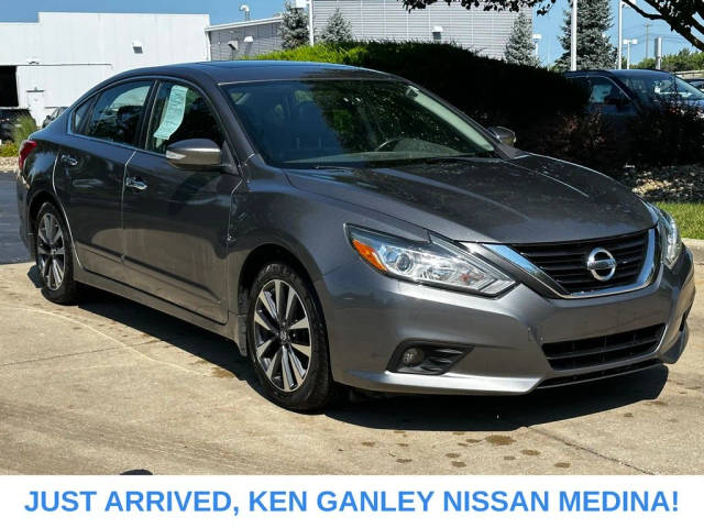2016 Nissan Altima 2.5 SL FWD photo