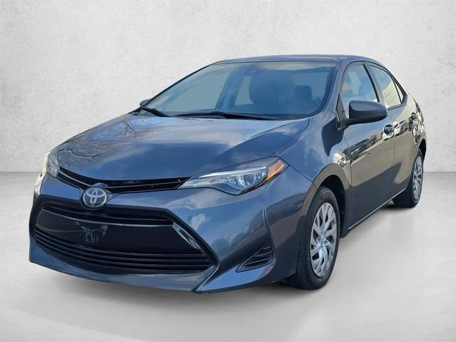 2017 Toyota Corolla LE FWD photo