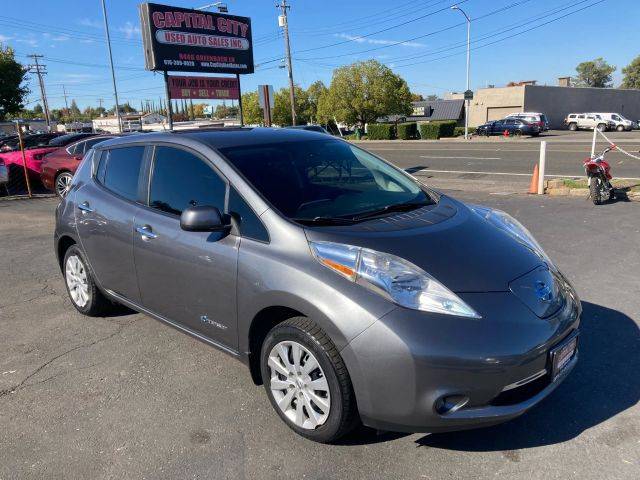 2016 Nissan Leaf S FWD photo