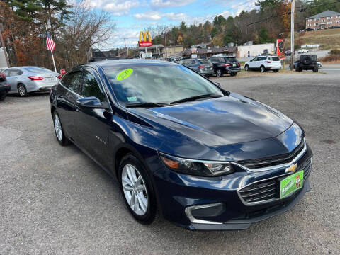 2017 Chevrolet Malibu LT FWD photo