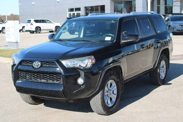 2016 Toyota 4Runner SR5 RWD photo