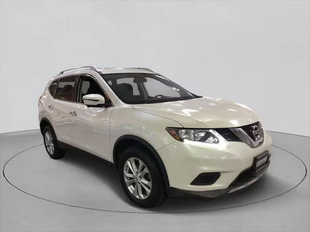 2016 Nissan Rogue SV AWD photo