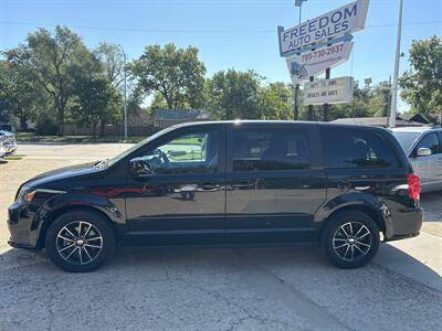 2017 Dodge Grand Caravan GT FWD photo