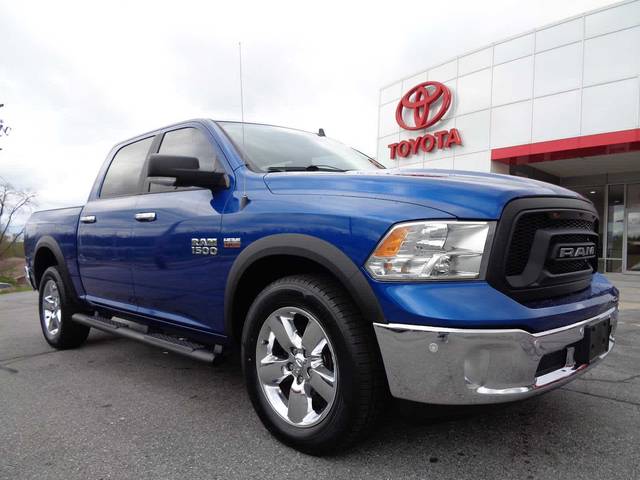 2017 Ram 1500 Big Horn 4WD photo