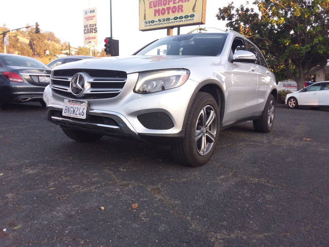 2017 Mercedes-Benz GLC-Class GLC 300 AWD photo