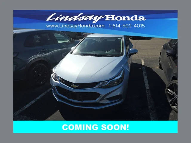 2017 Chevrolet Cruze LT FWD photo