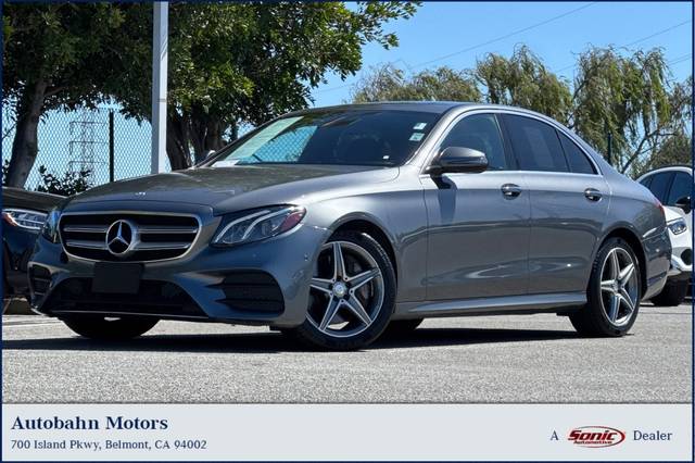 2017 Mercedes-Benz E-Class E 300 Luxury RWD photo