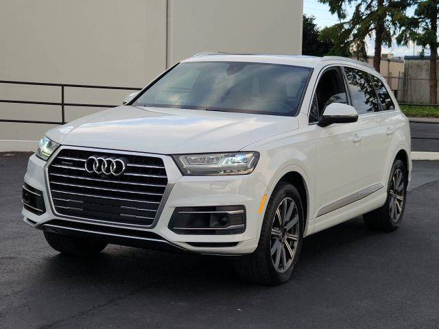 2017 Audi Q7 Premium Plus AWD photo