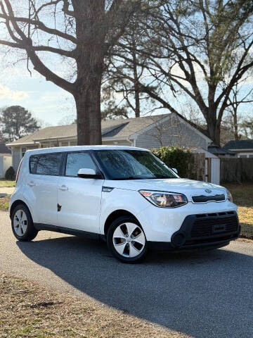 2016 Kia Soul Base FWD photo
