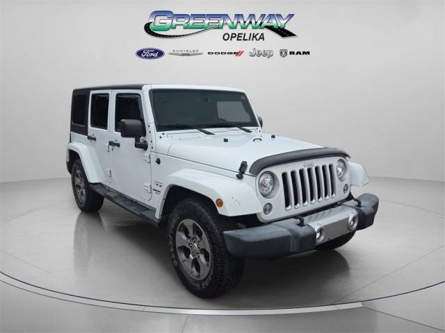 2017 Jeep Wrangler Unlimited Sahara 4WD photo