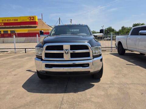 2017 Ram 2500 Tradesman 4WD photo