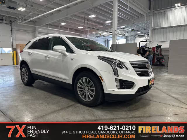 2017 Cadillac XT5 Luxury AWD AWD photo