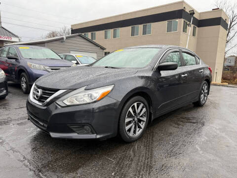 2017 Nissan Altima 2.5 SV FWD photo