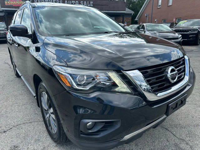 2017 Nissan Pathfinder SL 4WD photo