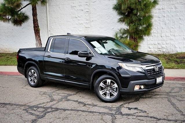 2017 Honda Ridgeline RTL FWD photo