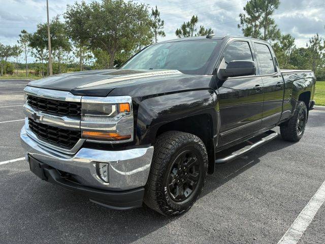 2017 Chevrolet Silverado 1500 LT 4WD photo