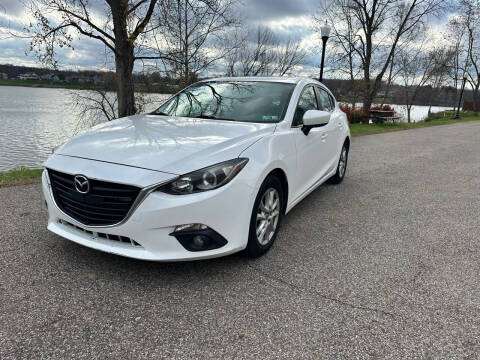 2016 Mazda 3 i Grand Touring FWD photo