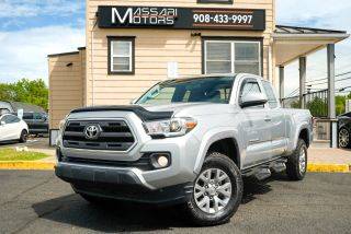 2017 Toyota Tacoma SR5 4WD photo