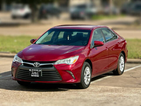 2017 Toyota Camry LE FWD photo