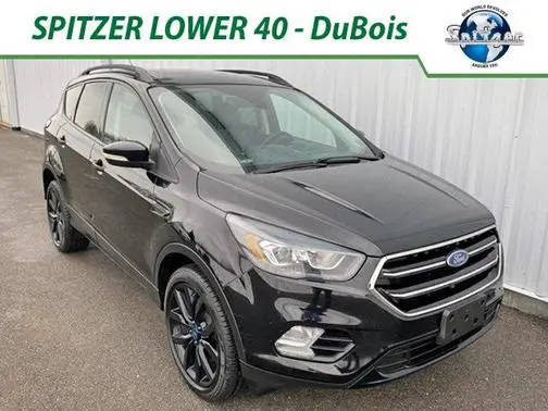 2017 Ford Escape Titanium 4WD photo