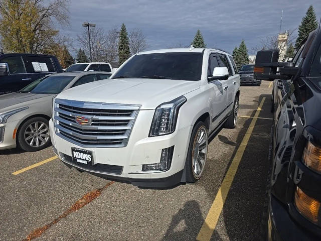 2017 Cadillac Escalade Platinum 4WD photo