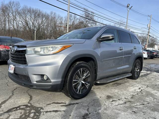 2016 Toyota Highlander XLE AWD photo