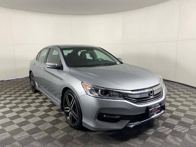 2017 Honda Accord Sport FWD photo