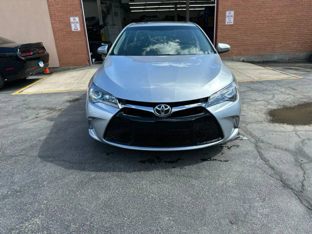 2017 Toyota Camry XSE FWD photo