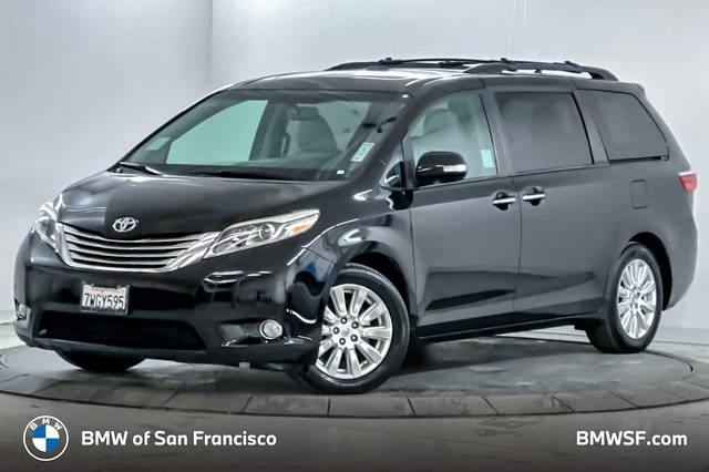 2017 Toyota Sienna Limited FWD photo