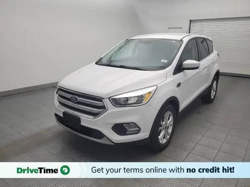 2017 Ford Escape SE FWD photo