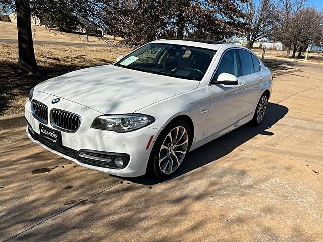 2016 BMW 5 Series 535i RWD photo
