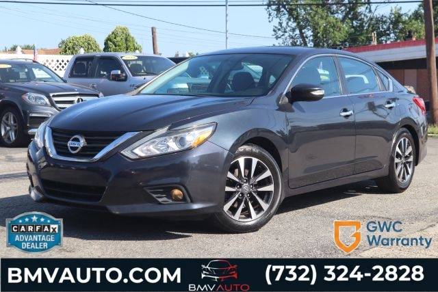2017 Nissan Altima 2.5 SV FWD photo
