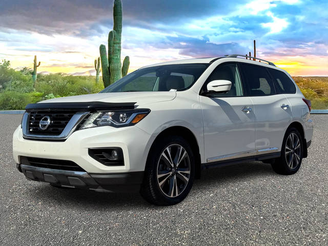 2017 Nissan Pathfinder Platinum 4WD photo