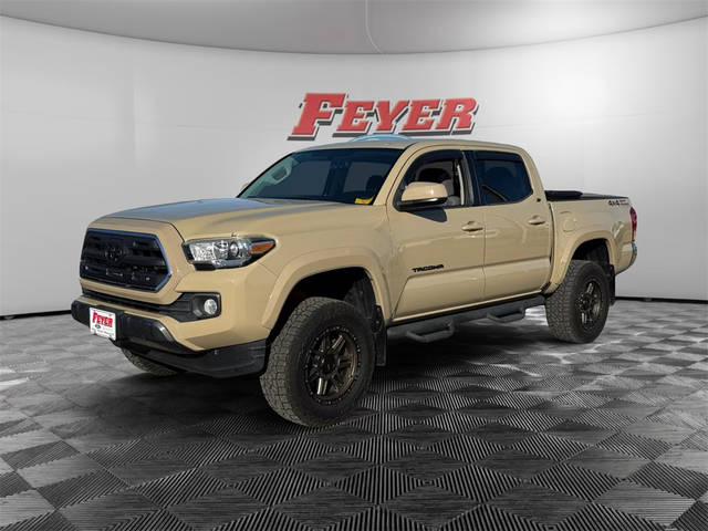 2017 Toyota Tacoma SR5 4WD photo
