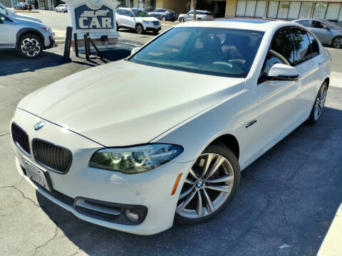 2016 BMW 5 Series 528i RWD photo
