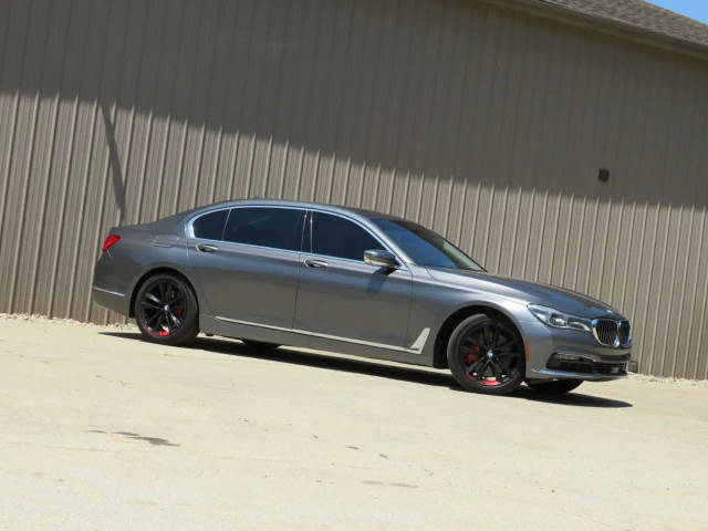 2017 BMW 7 Series 750i xDrive AWD photo